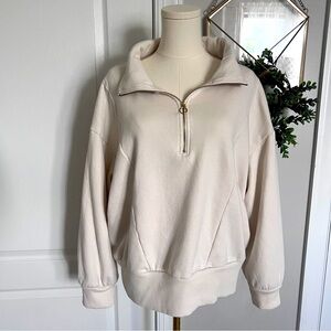 Cropped half zip pull over